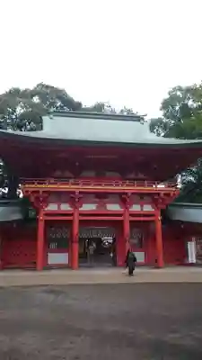 武蔵一宮氷川神社の山門・神門