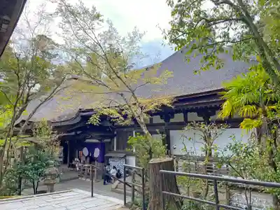 石山寺の本殿・本堂