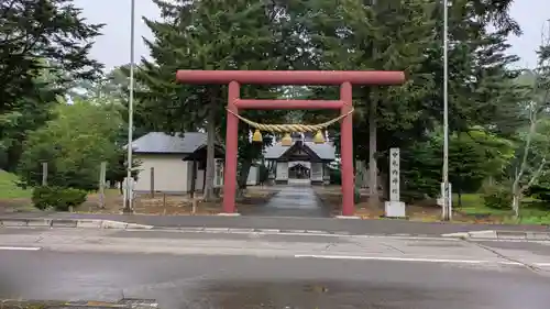 中札内神社の鳥居