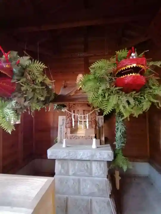 間々田八幡宮の末社・摂社