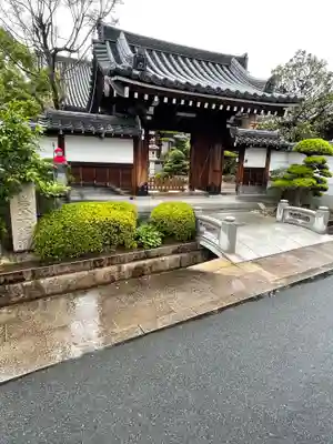 法心寺の山門・神門
