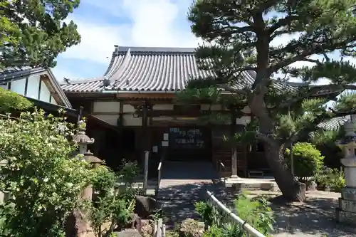 三光院跡の本殿・本堂