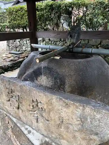 龍田大社の手水舎