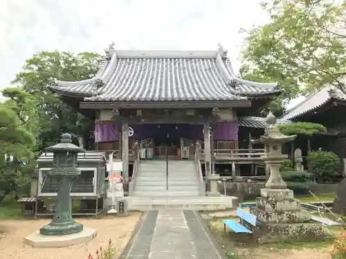 法輪寺の本殿・本堂