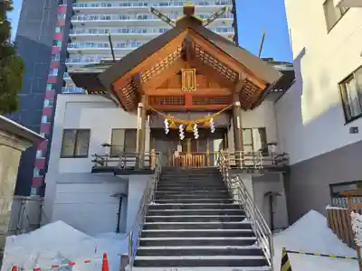 札幌祖霊神社の本殿・本堂