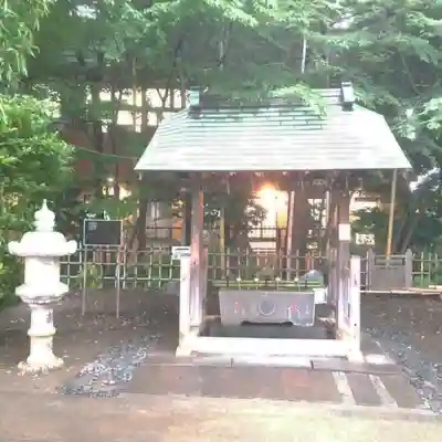 市谷亀岡八幡宮の手水舎