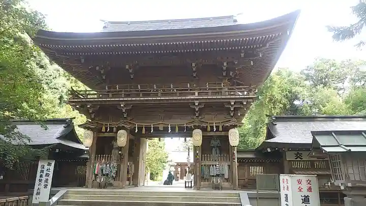伊佐須美神社の山門・神門