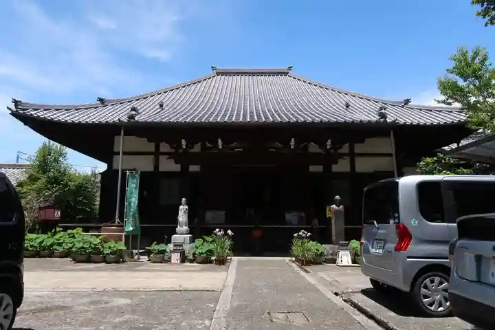 洞雲寺の本殿・本堂