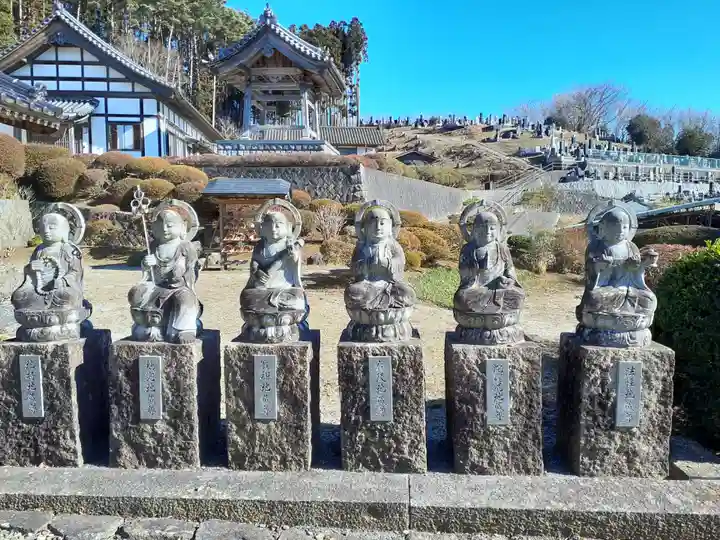 華蔵寺(岩手県)