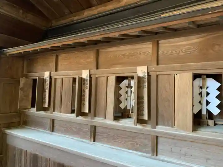 姉埼神社の末社・摂社