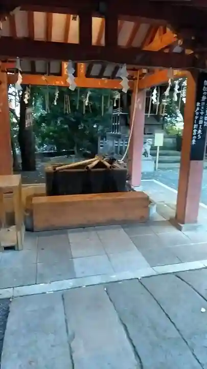 金王八幡宮の手水舎