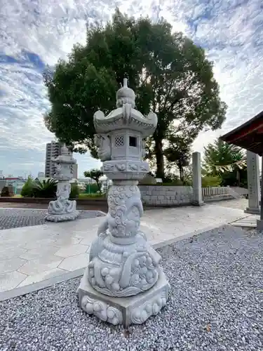 岩国白蛇神社の建物その他