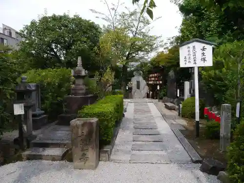 壬生寺の庭園