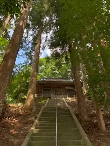 熊野神社の本殿・本堂