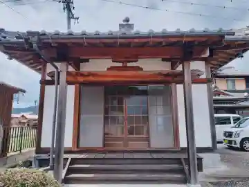 箕曲教会の{uncategorized: "未分類", other: "その他", undefined: "問題あり", building: "その他建物", grave: "お墓", sacred_gate: "鳥居", guardian: "狛犬", statue: "像", buddha: "仏像", history: "歴史", nature: "自然", garden: "庭園", animal: "動物", pagoda: "塔", temizu: "手水舎", mountain_gate: "山門・神門", sanctuary: "本殿・本堂", subordinate: "末社・摂社", art: "芸術", scenery: "景色", jizo: "地蔵", ema: "絵馬", goshuin: "御朱印", omikuji: "おみくじ", items: "授与品その他", amulet: "お守り", goshuincho: "御朱印帳", eats: "食事", festival: "お祭り", votive_dance: "神楽", shichigosan: "七五三参", wedding: "結婚式", experience: "体験その他", initially: "初詣", around: "周辺", anti_infection: "感染症対策"}