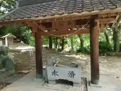 白山神社の手水