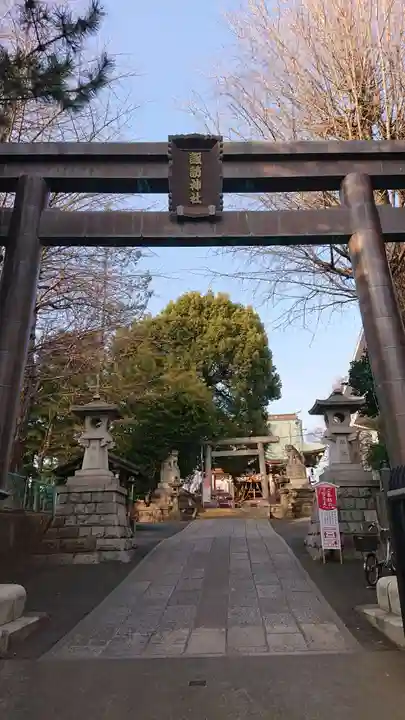 諏訪神社の鳥居