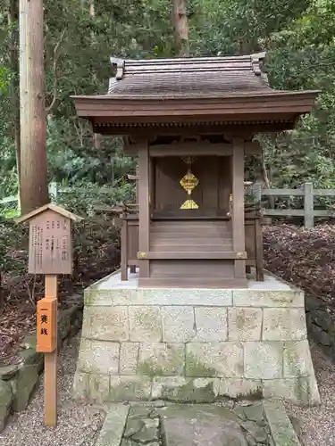 枚岡神社の末社・摂社