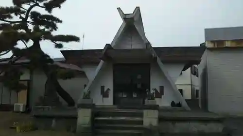 勇稲荷神社の本殿