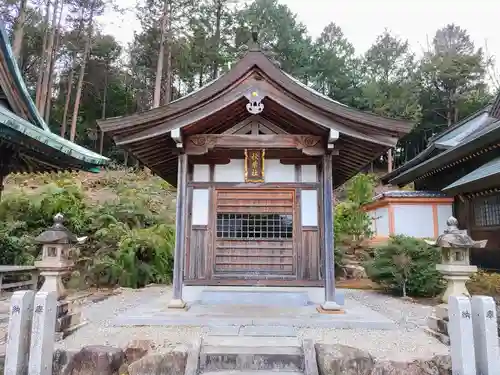 馬頭神明宮の末社・摂社