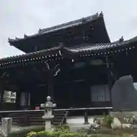 満願寺の本殿・本堂