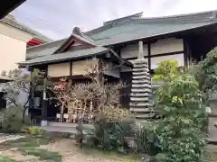 圓定寺の本殿