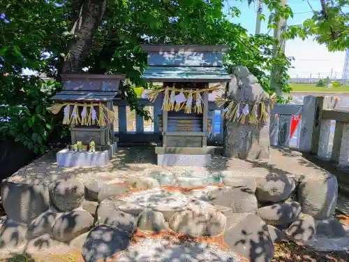 山神社（東蜆）の末社・摂社