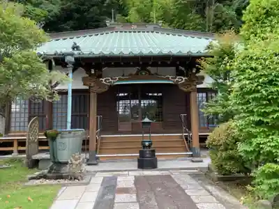 東林寺の本殿・本堂
