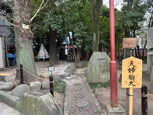 浅草神社の庭園