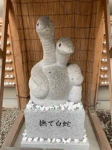 蛇窪神社の狛犬