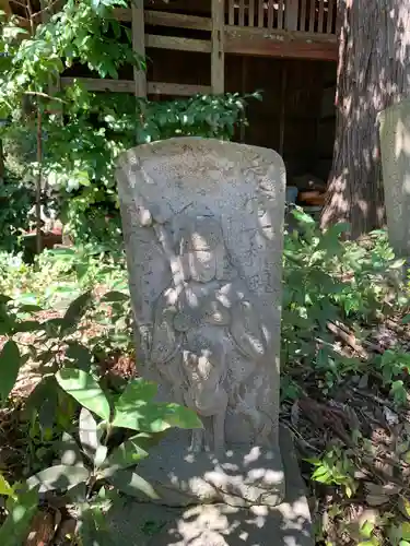 大宮白幡神社の仏像