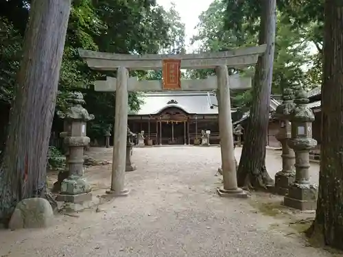 積田神社の鳥居