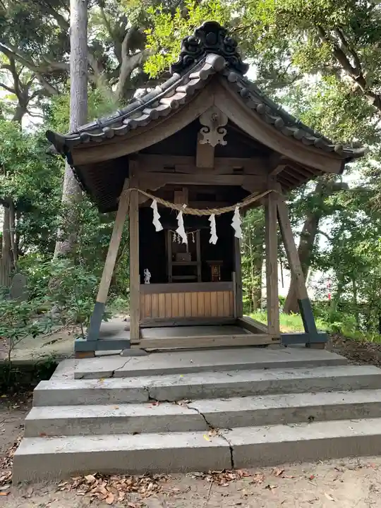 水晶六所神社の本殿・本堂