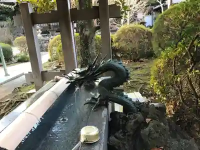 天台宗　長窪山　正覚寺の手水舎