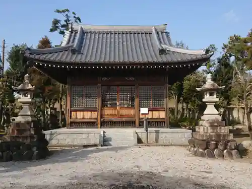 八幡神社の本殿・本堂