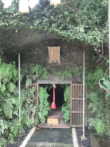 叶神社（東叶神社）の末社・摂社