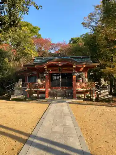 岡本八幡神社の本殿・本堂