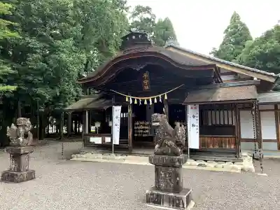 子守神社の本殿・本堂