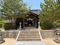 周防國総社宮 佐波神社の{uncategorized: "未分類", other: "その他", undefined: "問題あり", building: "その他建物", grave: "お墓", sacred_gate: "鳥居", guardian: "狛犬", statue: "像", buddha: "仏像", history: "歴史", nature: "自然", garden: "庭園", animal: "動物", pagoda: "塔", temizu: "手水舎", mountain_gate: "山門・神門", sanctuary: "本殿・本堂", subordinate: "末社・摂社", art: "芸術", scenery: "景色", jizo: "地蔵", ema: "絵馬", goshuin: "御朱印", omikuji: "おみくじ", items: "授与品その他", amulet: "お守り", goshuincho: "御朱印帳", eats: "食事", festival: "お祭り", votive_dance: "神楽", shichigosan: "七五三参", wedding: "結婚式", experience: "体験その他", initially: "初詣", around: "周辺", anti_infection: "感染症対策"}