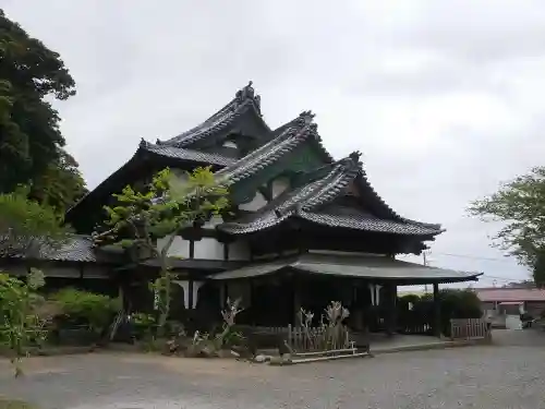 龍口寺の本殿・本堂