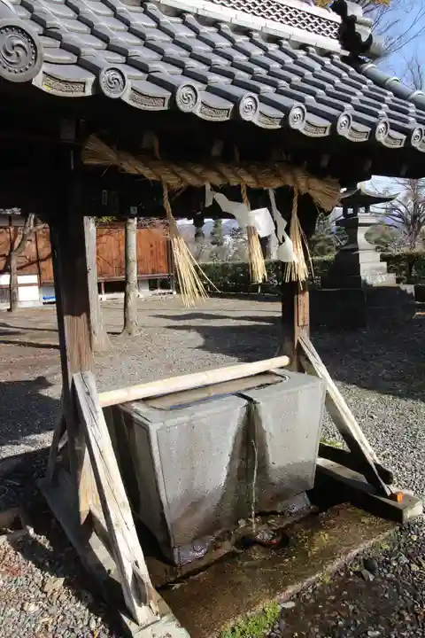 松本神社の手水舎