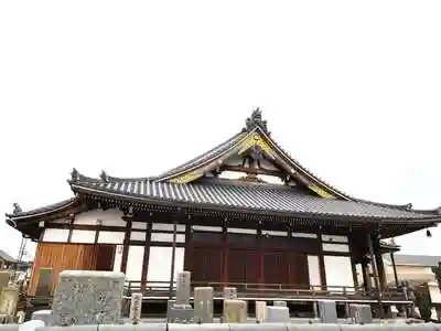利生寺の本殿
