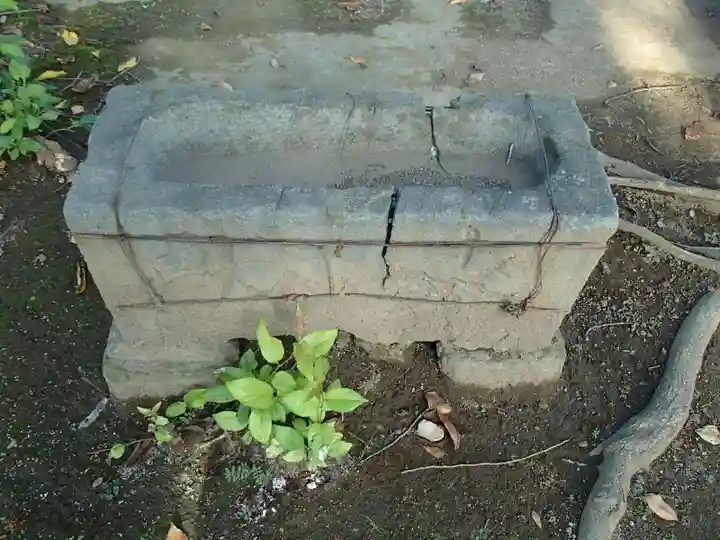 八幡神社の手水舎