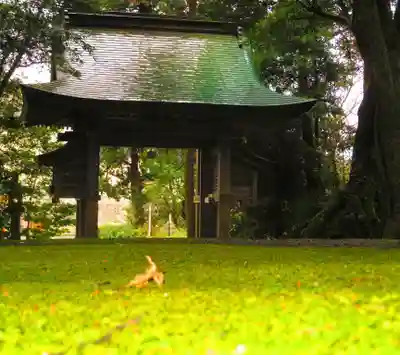 日吉神社の山門・神門