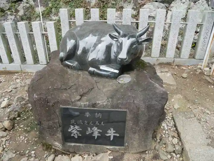 筑波山神社の像