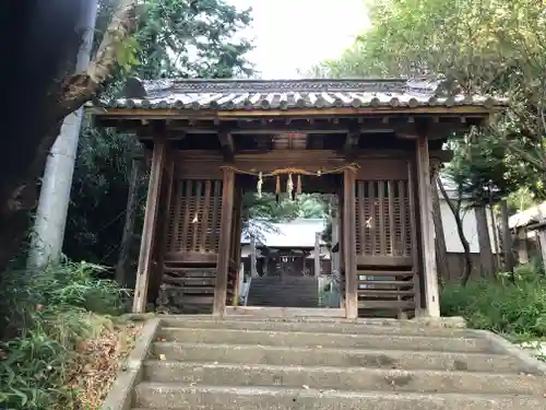 櫛梨神社の山門・神門