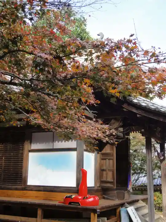 西山興隆寺の本殿・本堂