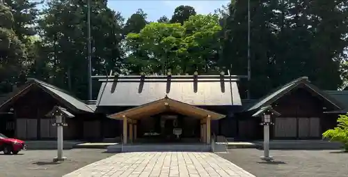 石川護國神社の本殿