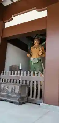 蓮華院誕生寺奥之院の仏像