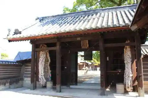 長尾寺の山門